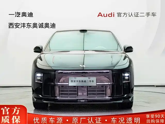 Li Auto i6 2025 4WD Base Model — фото 2