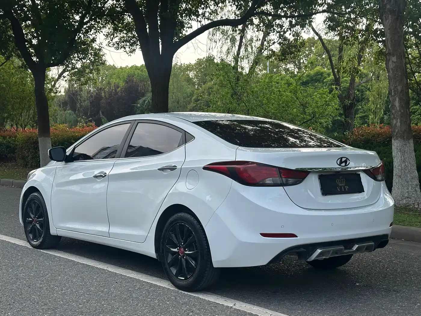 Hyundai Langdong 2016 1.6L Automatic Premium Edition фото 7