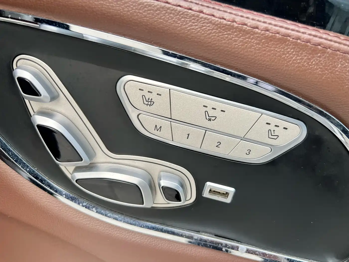 Mercedes-Benz Vito 2018 2.0T Elite Edition 7-seater China VI фото 13