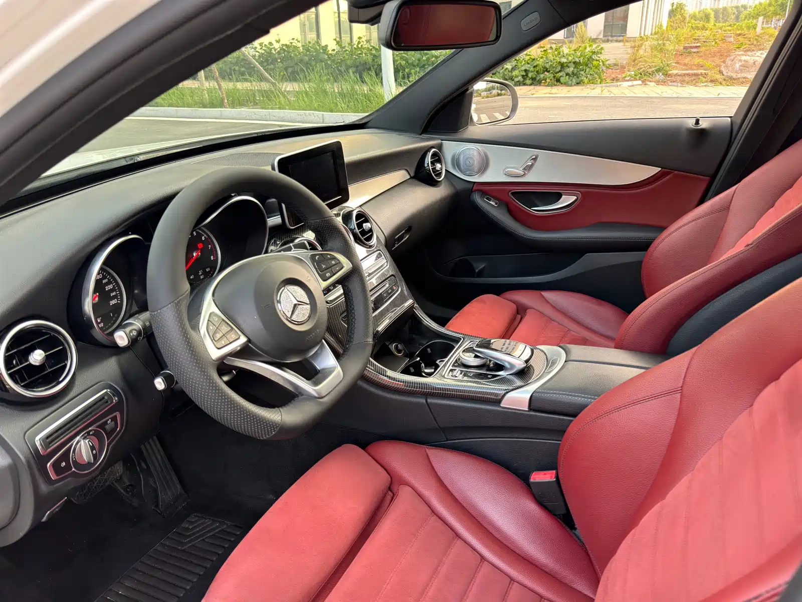 Фото 4 - Mercedes-Benz C-Class