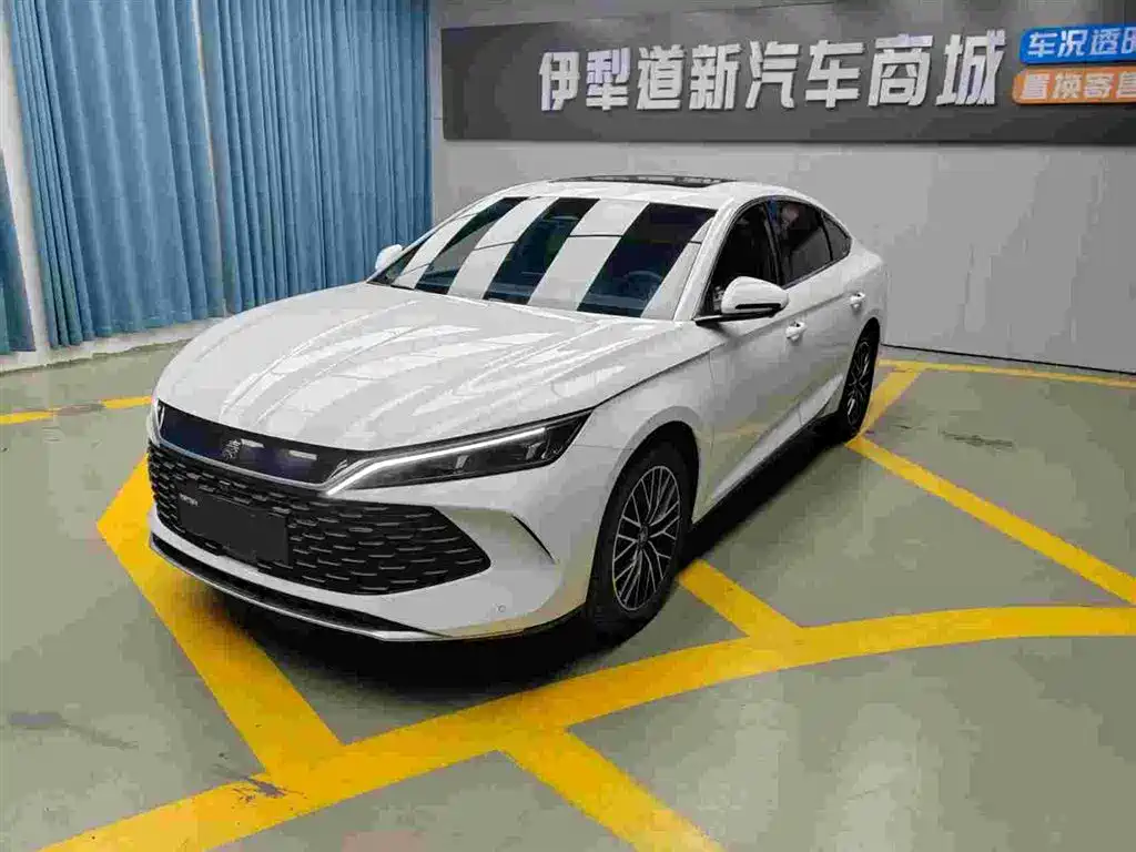 BYD Qin L 2024 DM-i 120KM Excellence Model