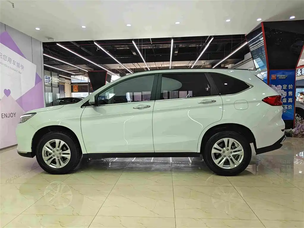 Haval M6 2024 2023 PLUS 1.5T DCT Elite Smart Connect