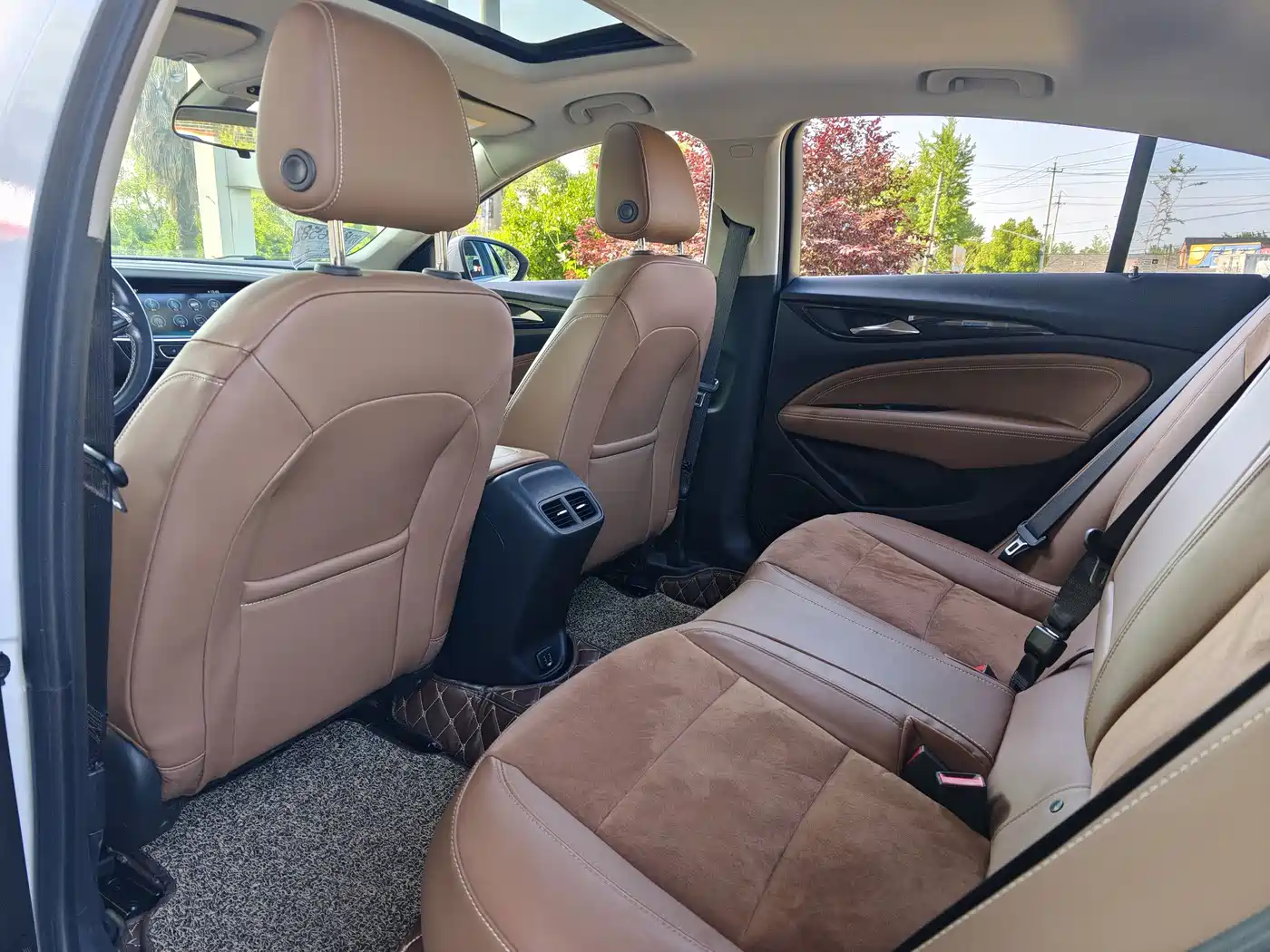 Buick Regal 2017 20T Luxury Model фото 4