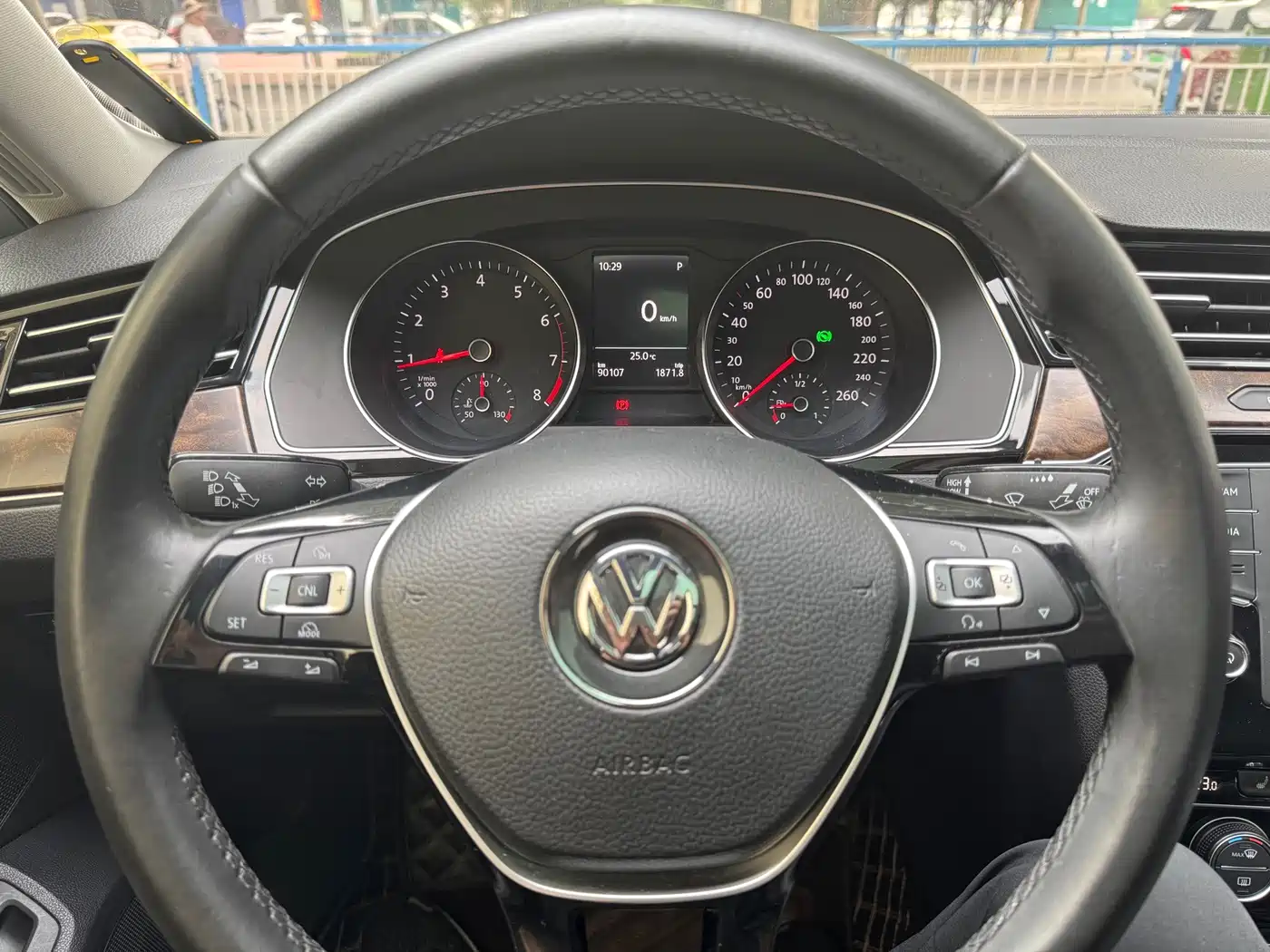 Photo 5 - Volkswagen Magotan
