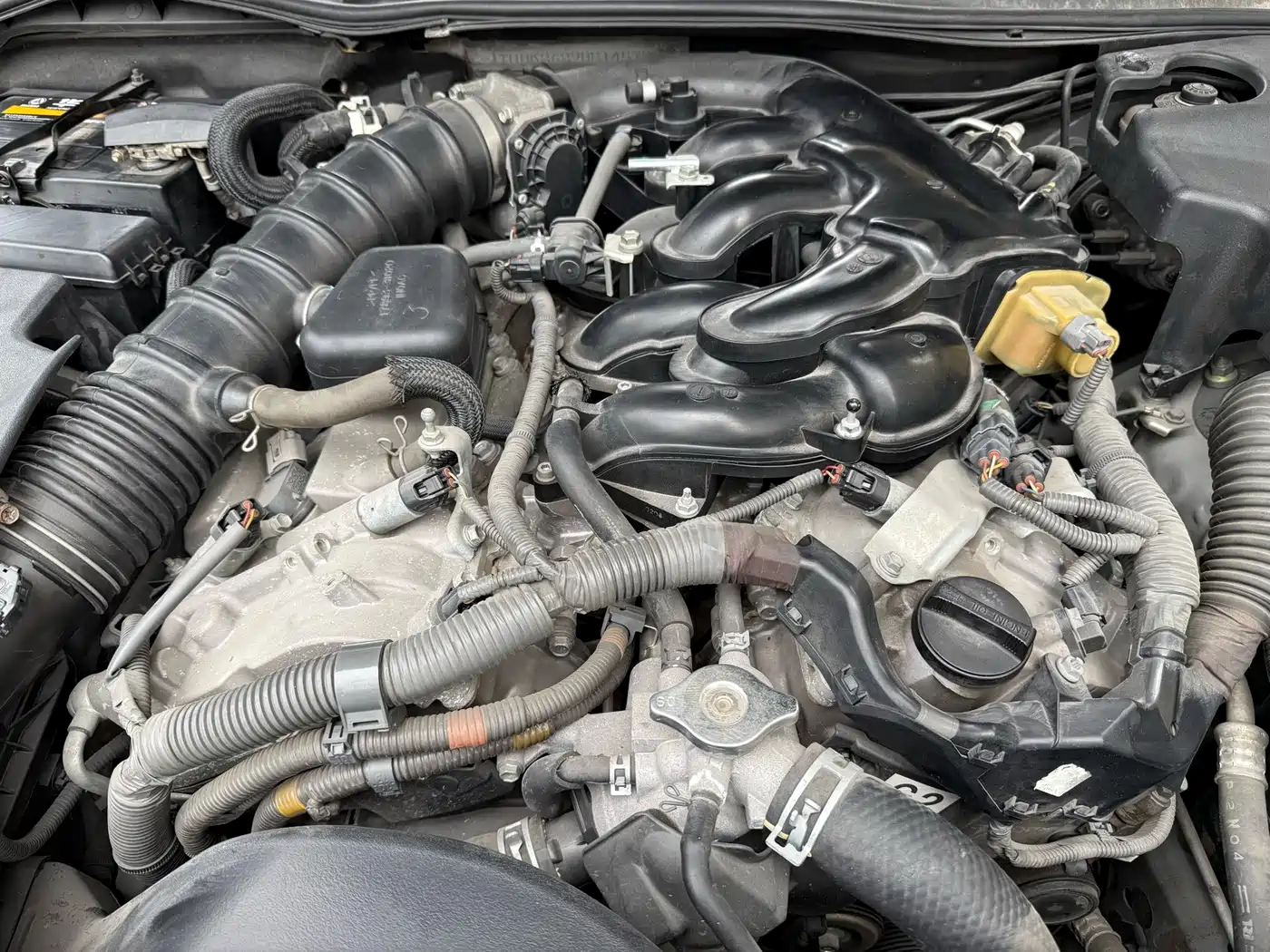 Photo 9 - Lexus IS