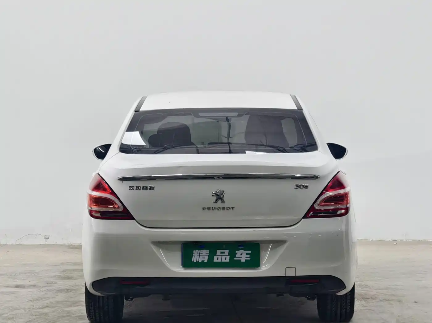 Peugeot 308 2013 2013 Model 1.6L Manual Superior Style