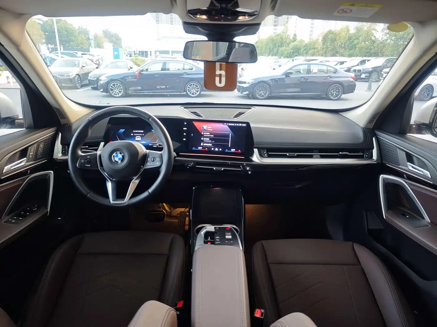 BMW X1 2023 sDrive20Li X Design Package фото 12