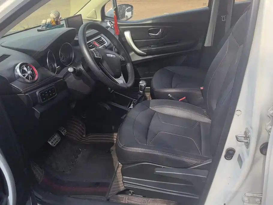 Haval H1 2016 2016 Facelift Blue Label 1.5L AMT Comfort