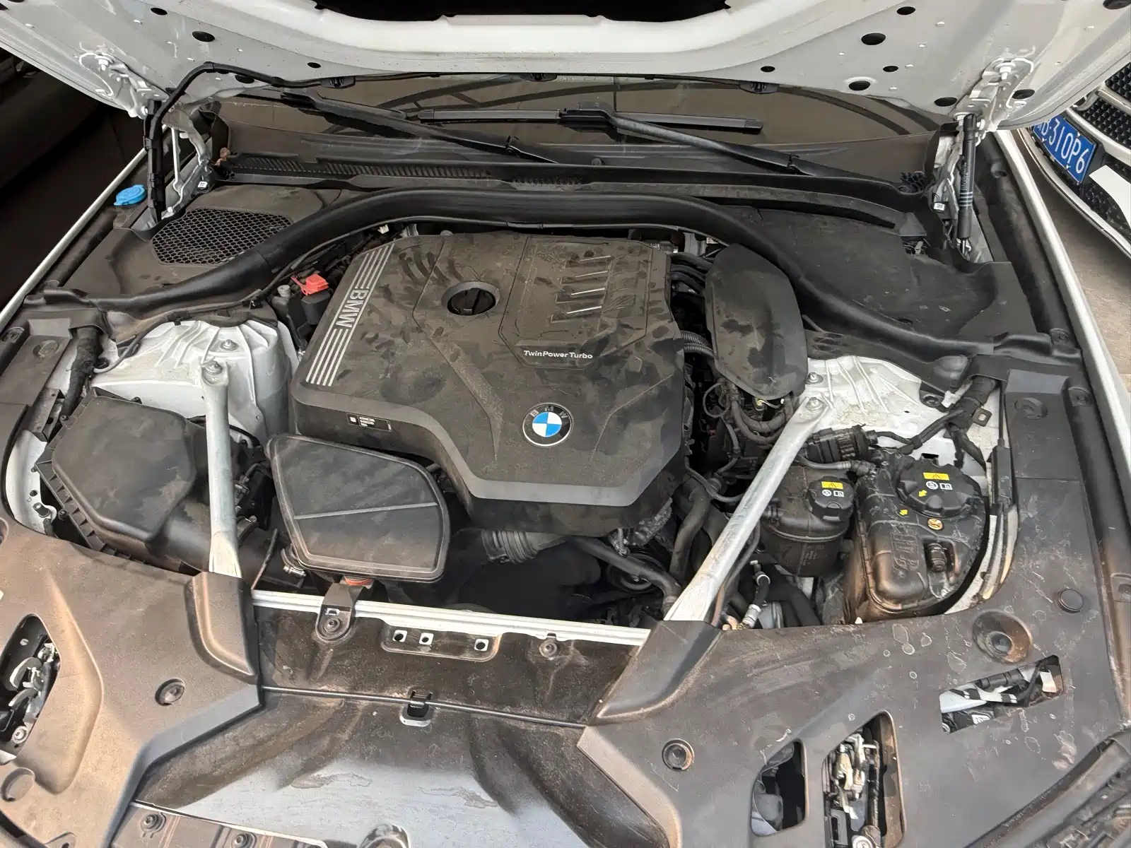 Photo 12 - BMW 5 Series