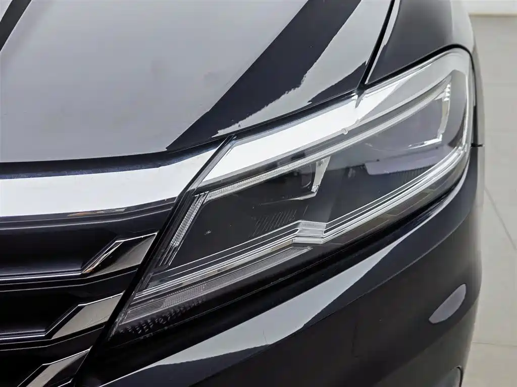 Volkswagen Lavida 2021 1.5L Auto Comfort Edition фото 7