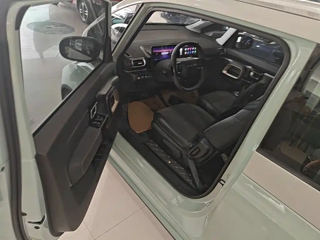 Baojun KiWi EV 2023 2023 Smart Luxury Edition LFP