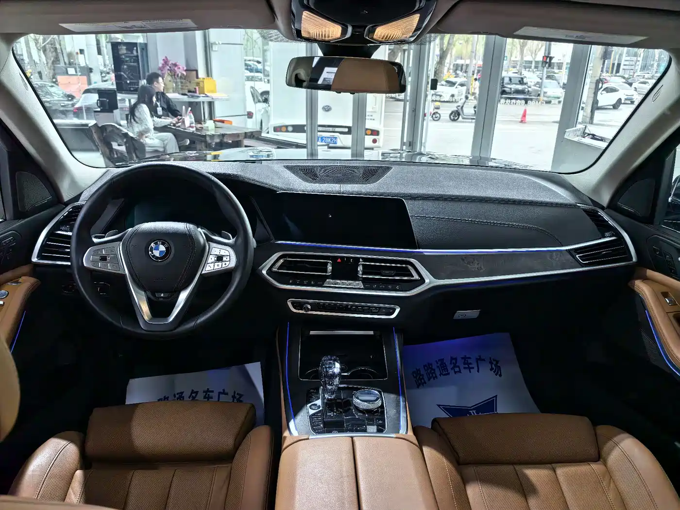 BMW X7 2019 xDrive40i Exclusive M Sport Package фото 7
