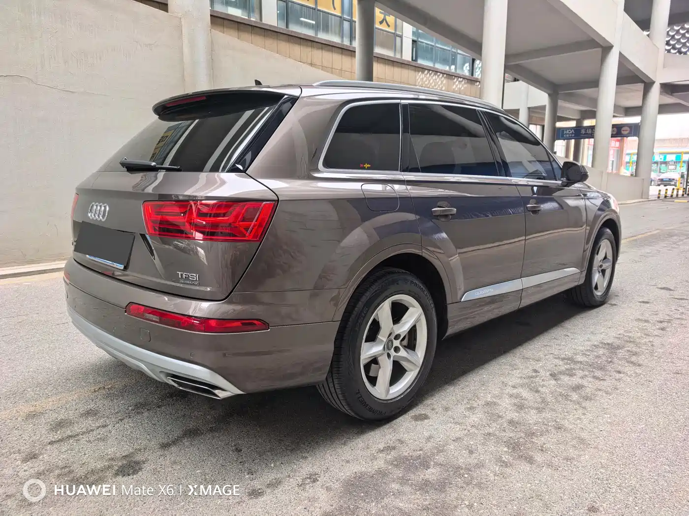 AUDI Q7