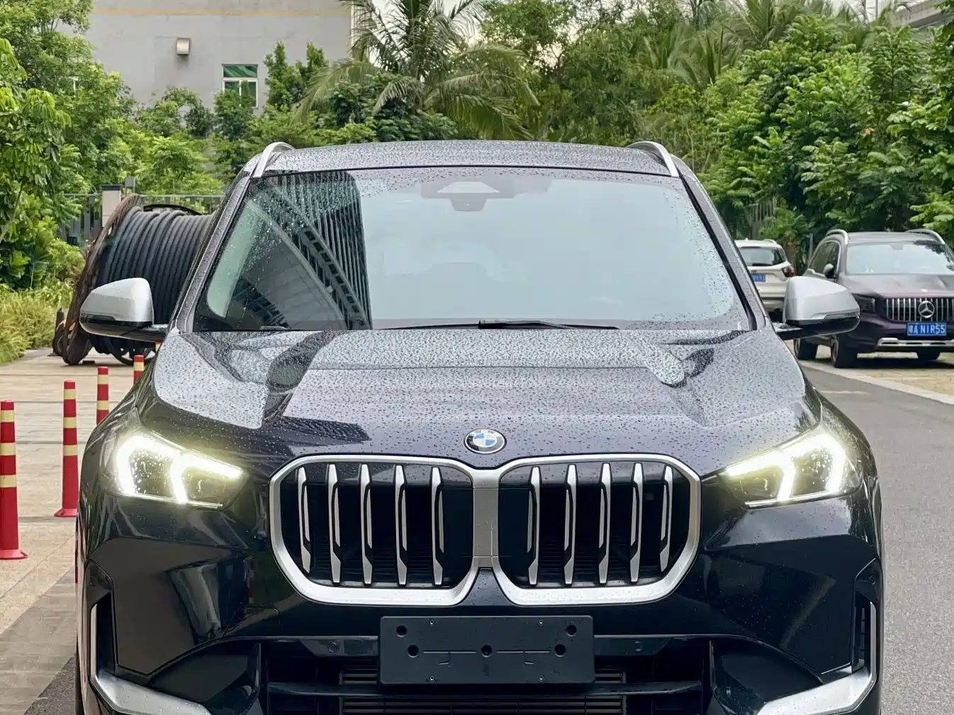 Фото 2 - BMW X1