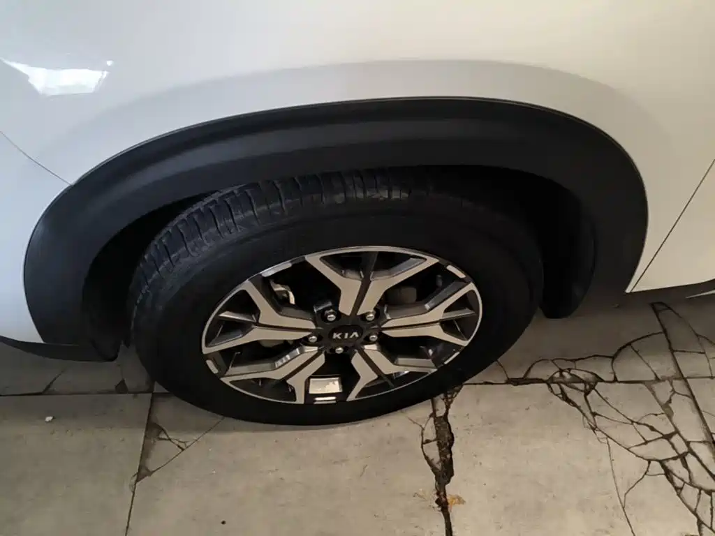 Kia KX3 2021 2020 1.5L CVT Trend Edition