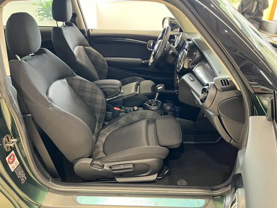 MINI 2016 2.0T COOPER S фото 8