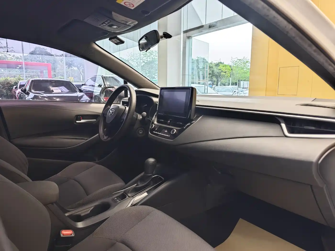 Toyota Levin 2022 TNGA 1.5L CVT Progressive Edition фото 32