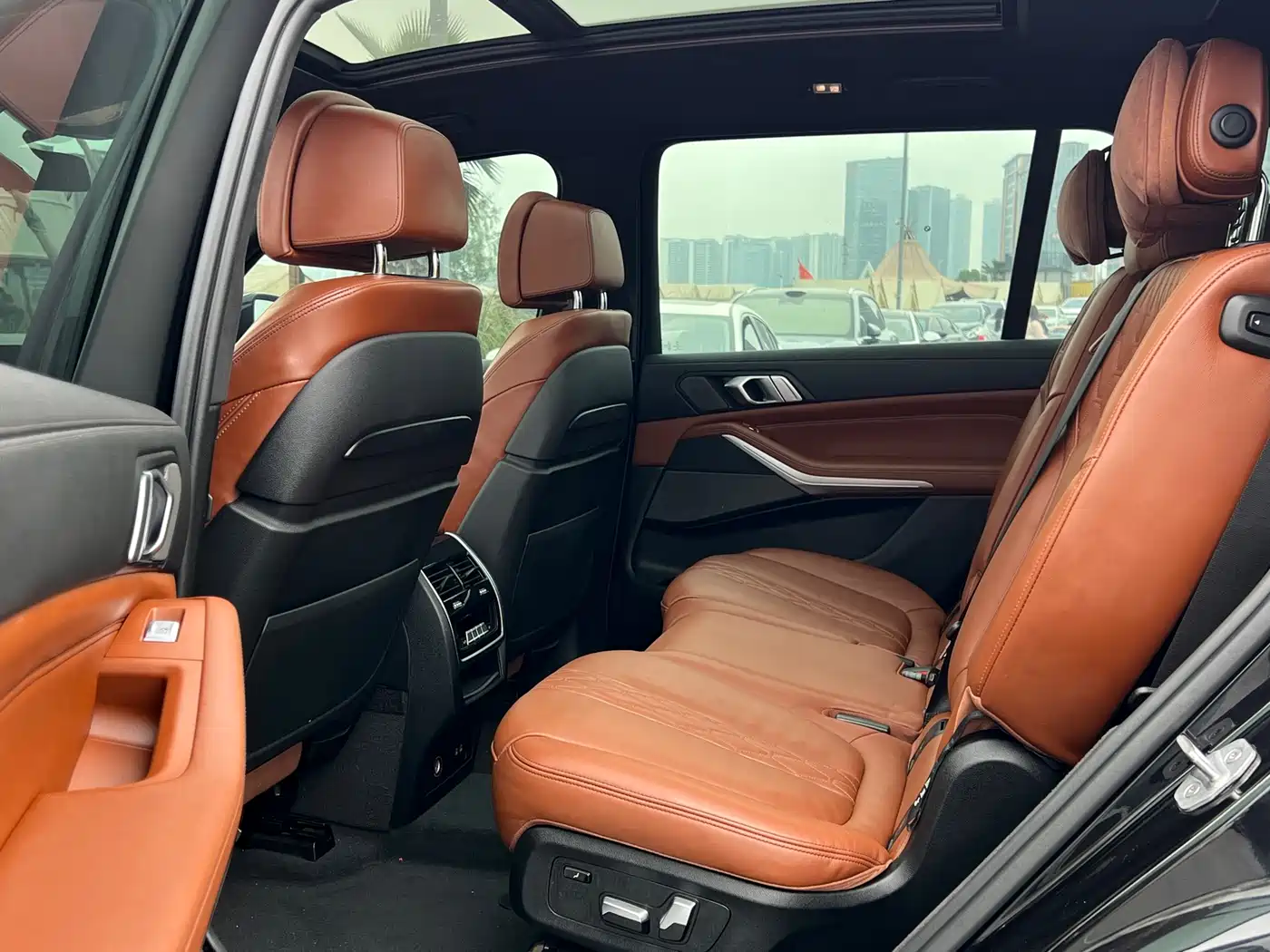 BMW X7 2020 xDrive40i Premium M Sport Package фото 6