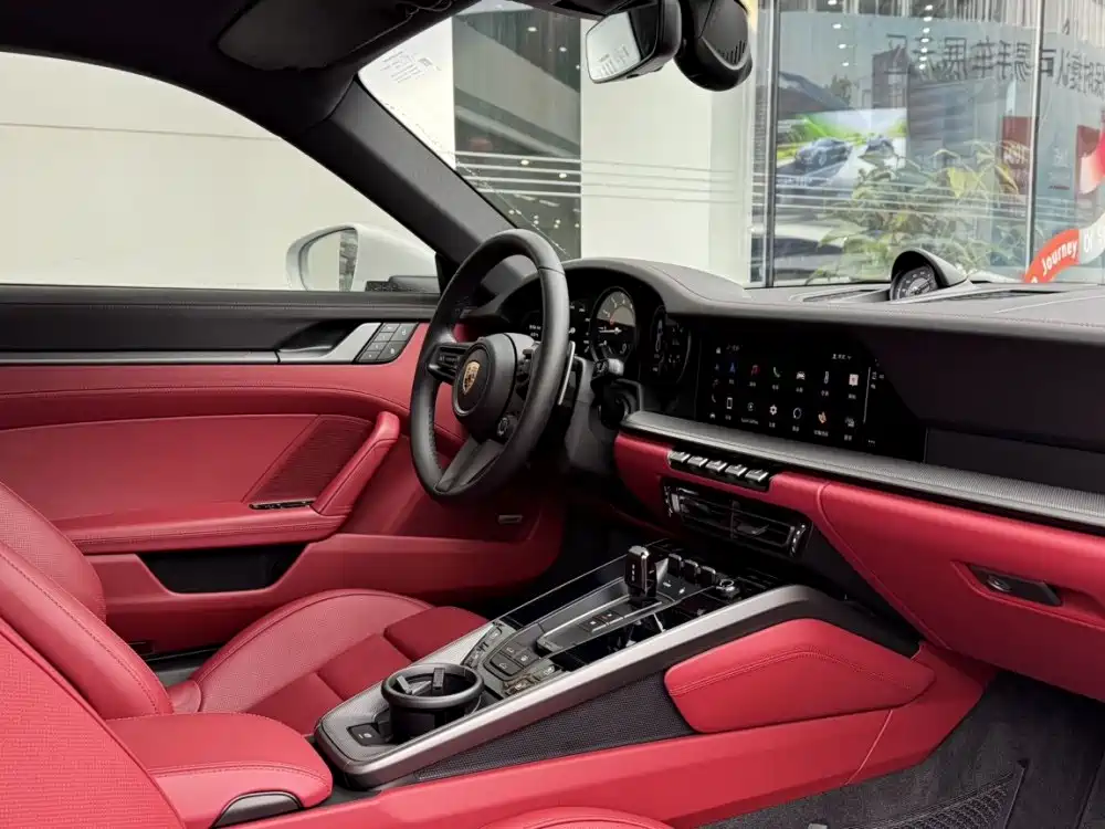 Porsche 911 2020 Carrera 3.0T фото 5