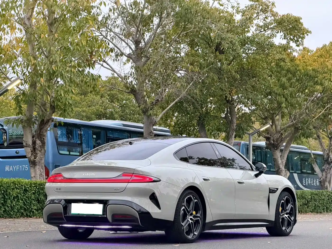 XIAOMI CAR XIAOMI SU7