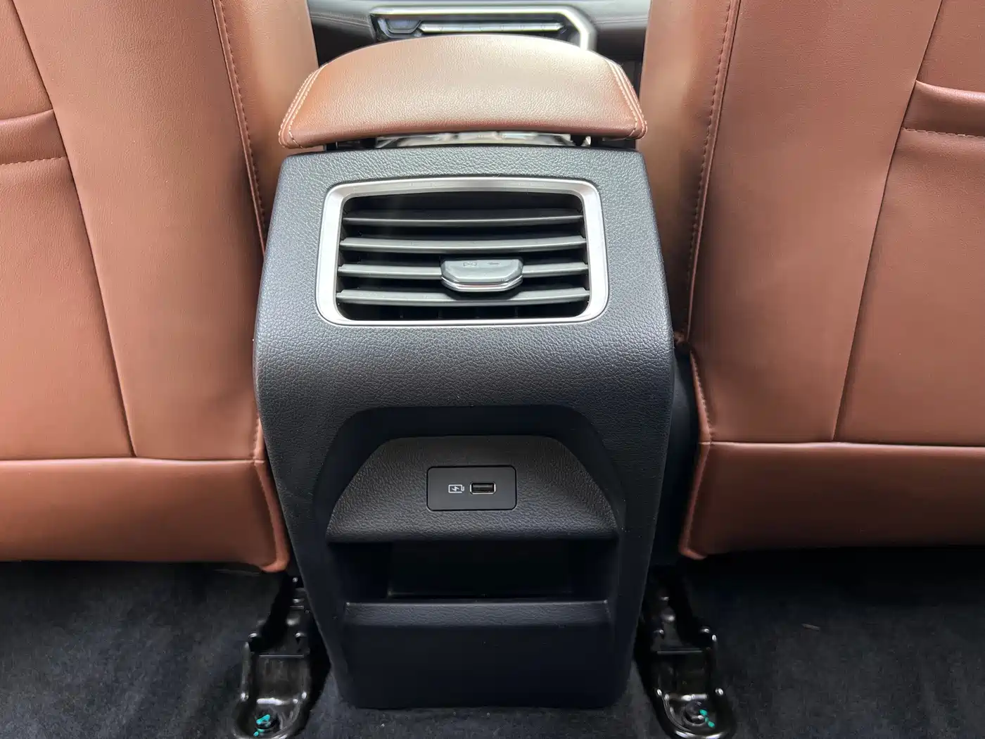 Geely Emgrand X6 2023 2021 Model PRO 1.4T Automatic Premium