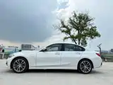 Photo 3 - BMW 3 Series