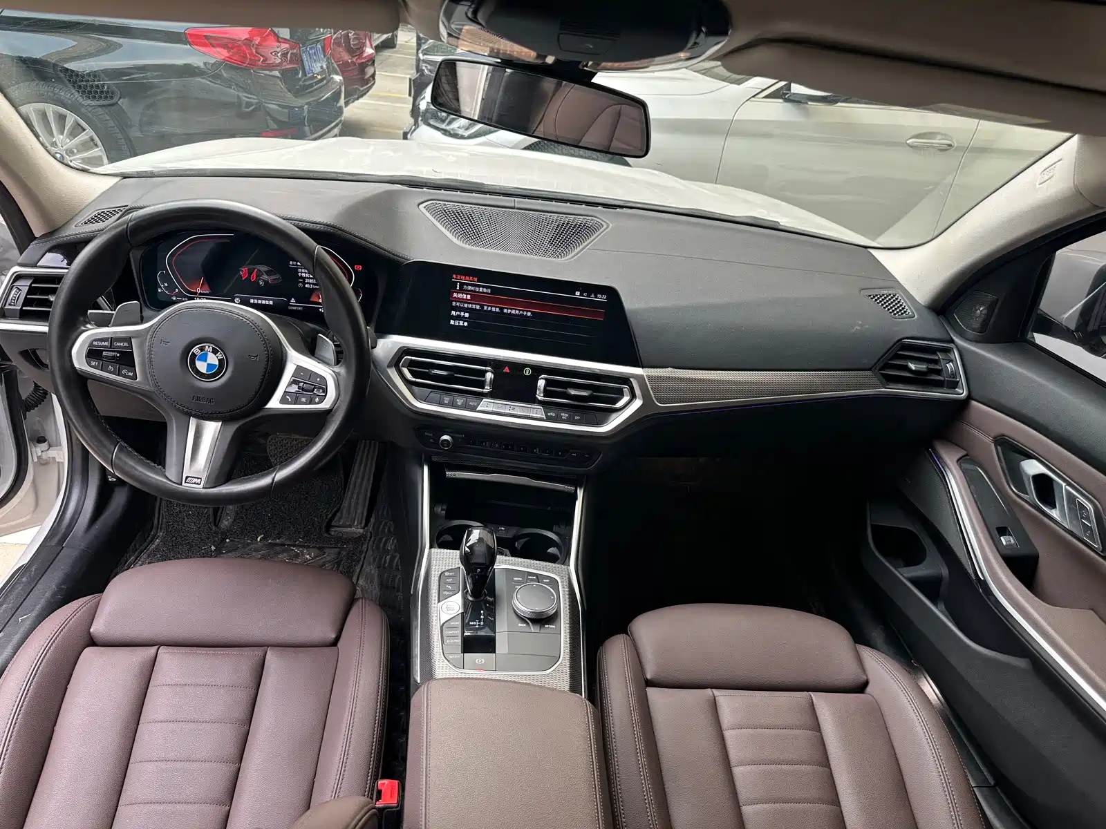 Photo 19 - BMW 3 Series