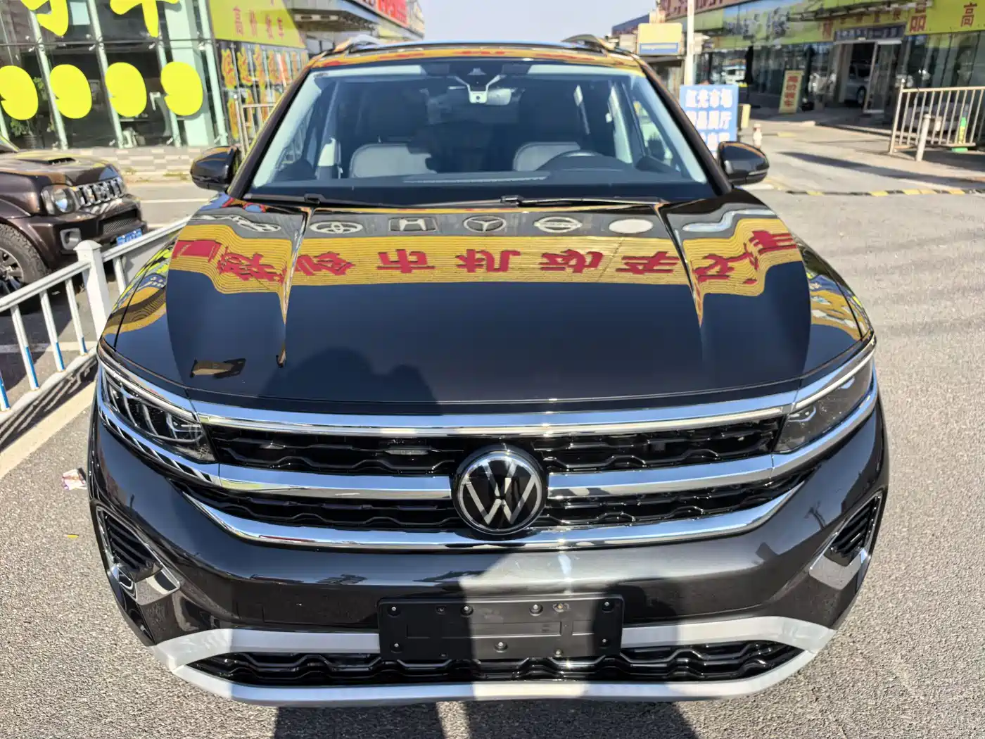 Volkswagen Talagon 2022 380TSI 4WD R-Line Explorer Edition 6-seater фото 2