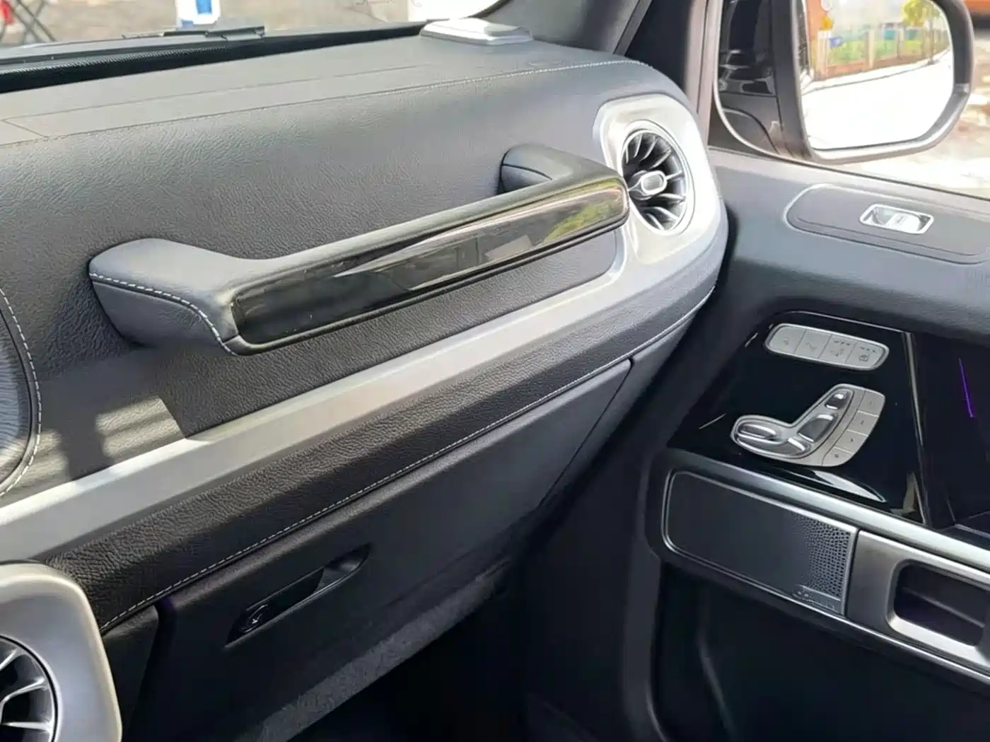 Mercedes-Benz G-Class AMG 2020 AMG G 63 фото 3