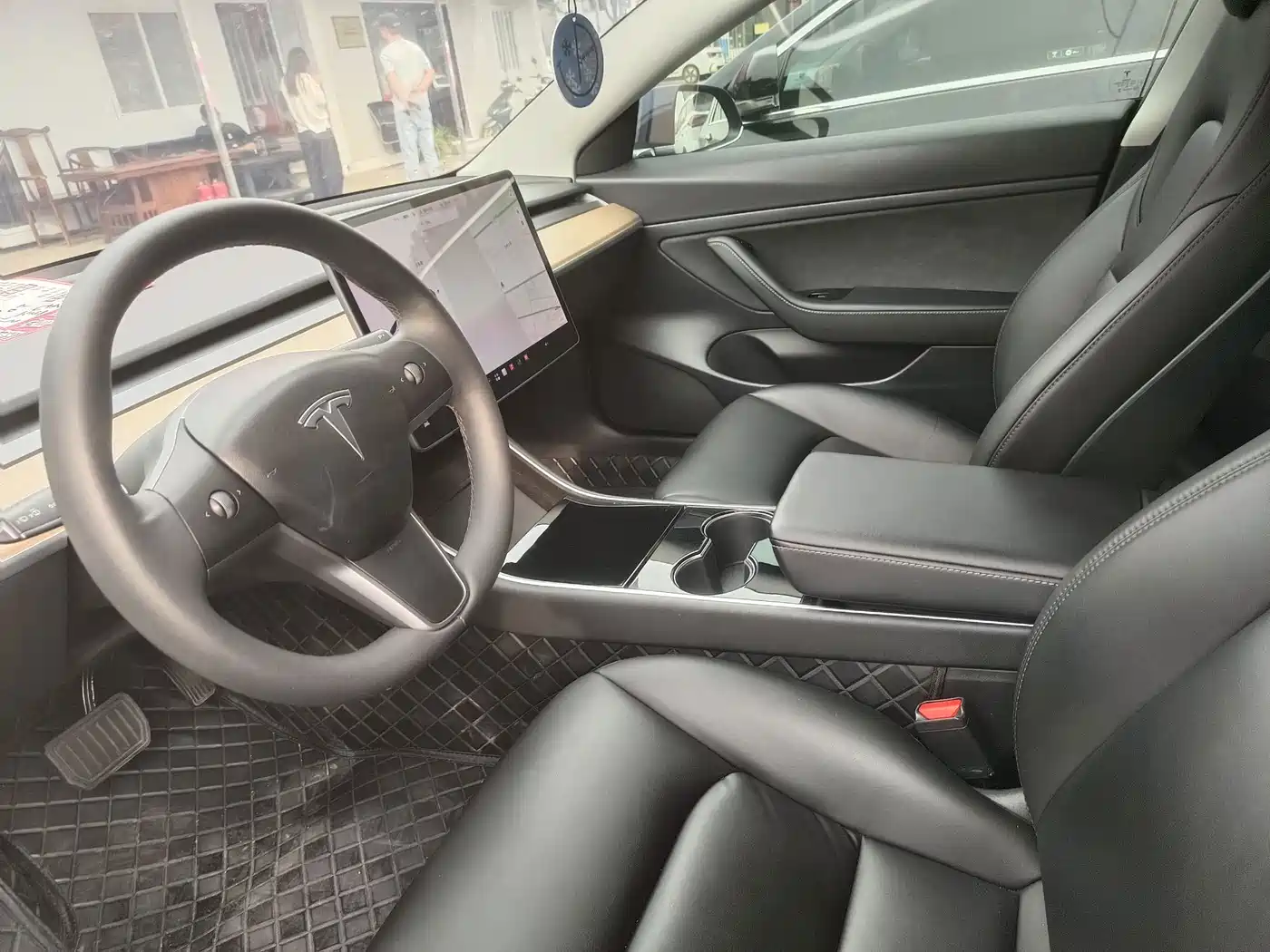 Tesla Model 3 2020 2019 Standard Range Rear-Wheel Drive Upgrade
