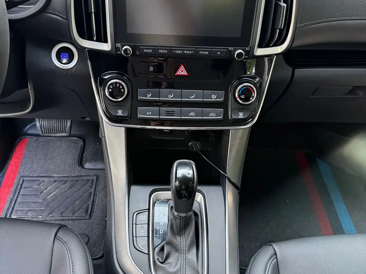 Hyundai Beijing Hyundai ix35 2019 2.0L Automatic 2WD Zhiyong·Smooth Enjoy China VI фото 14
