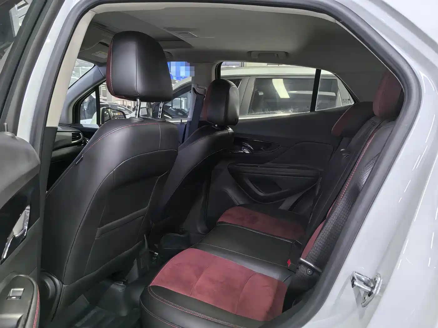 BUICK ANGKOLA