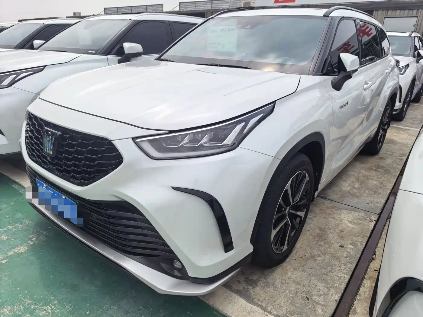 2024 Toyota Crown Kluger