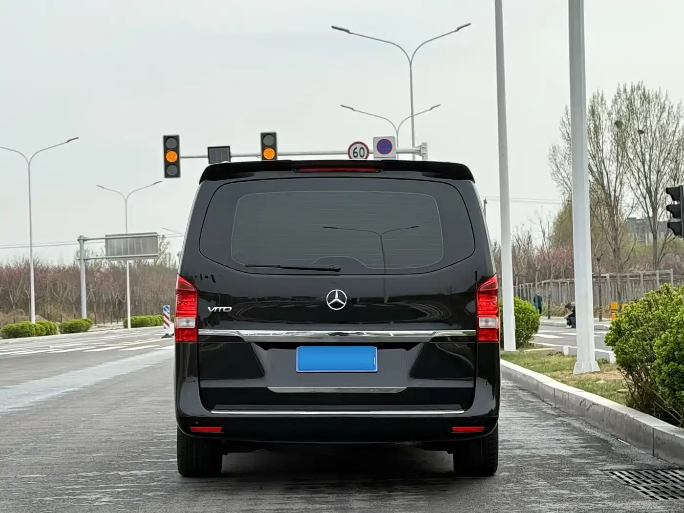 Mercedes-Benz Vito 2021 2.0T Elite 7-Seater фото 5