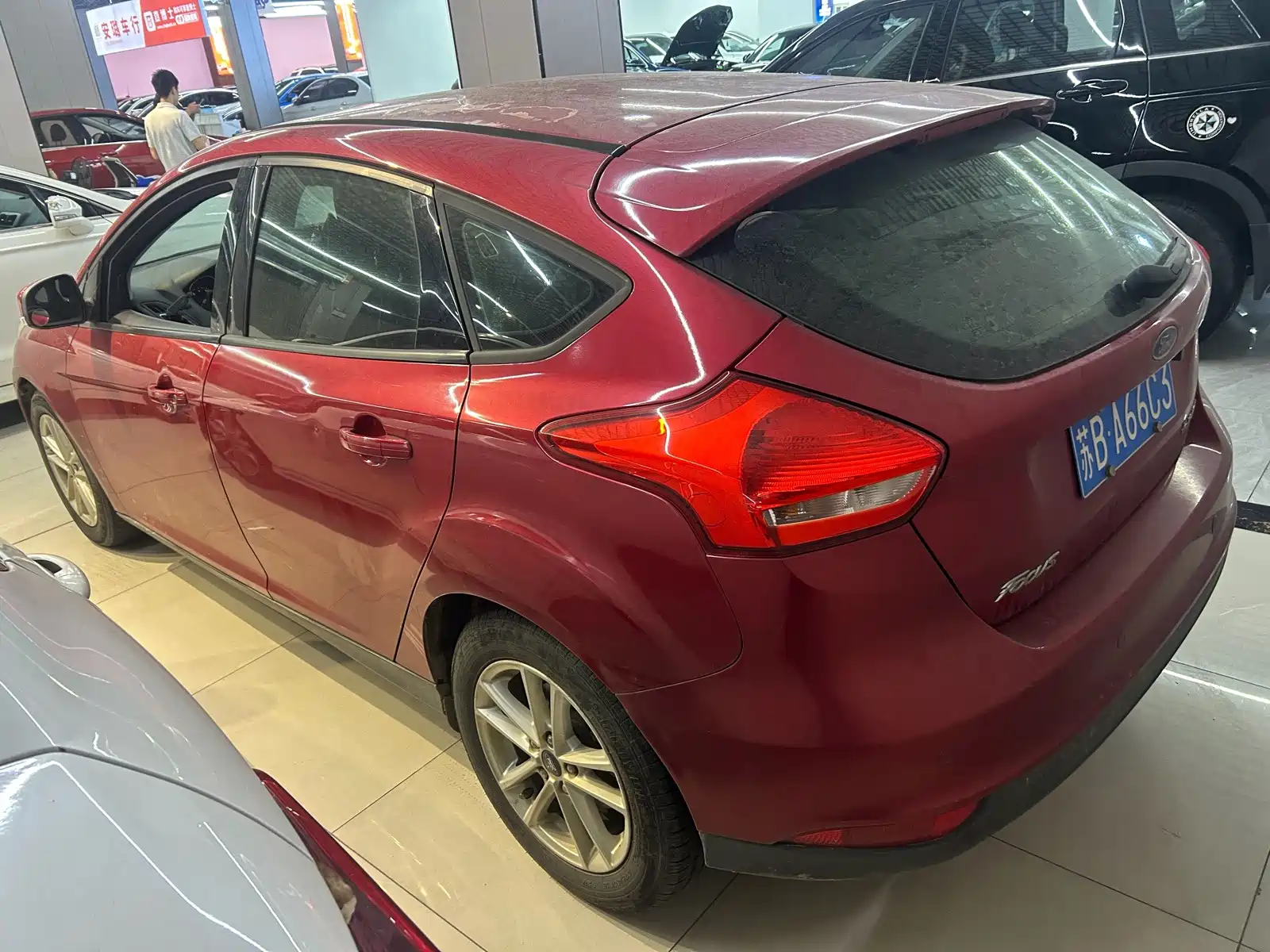 Photo 4 - Ford Focus