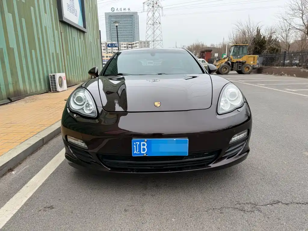 Porsche Panamera 2010 2010 Panamera 3.6L