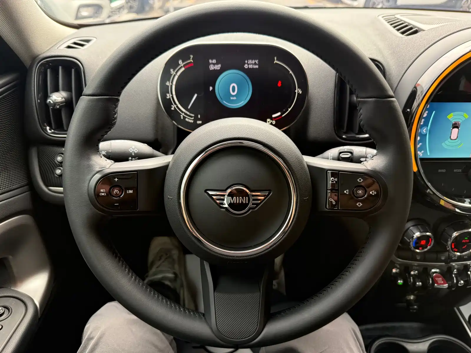 Photo 15 - MINI COUNTRYMAN