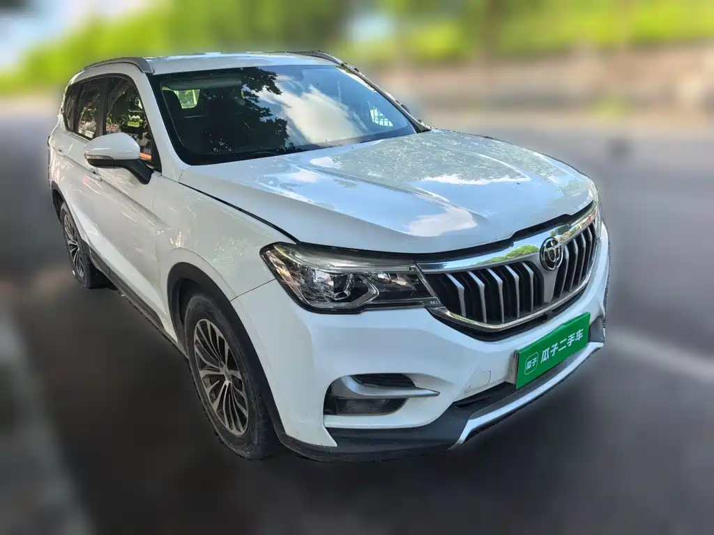 Zhonghua V6 2018 2018 1.5T Automatic Luxury
