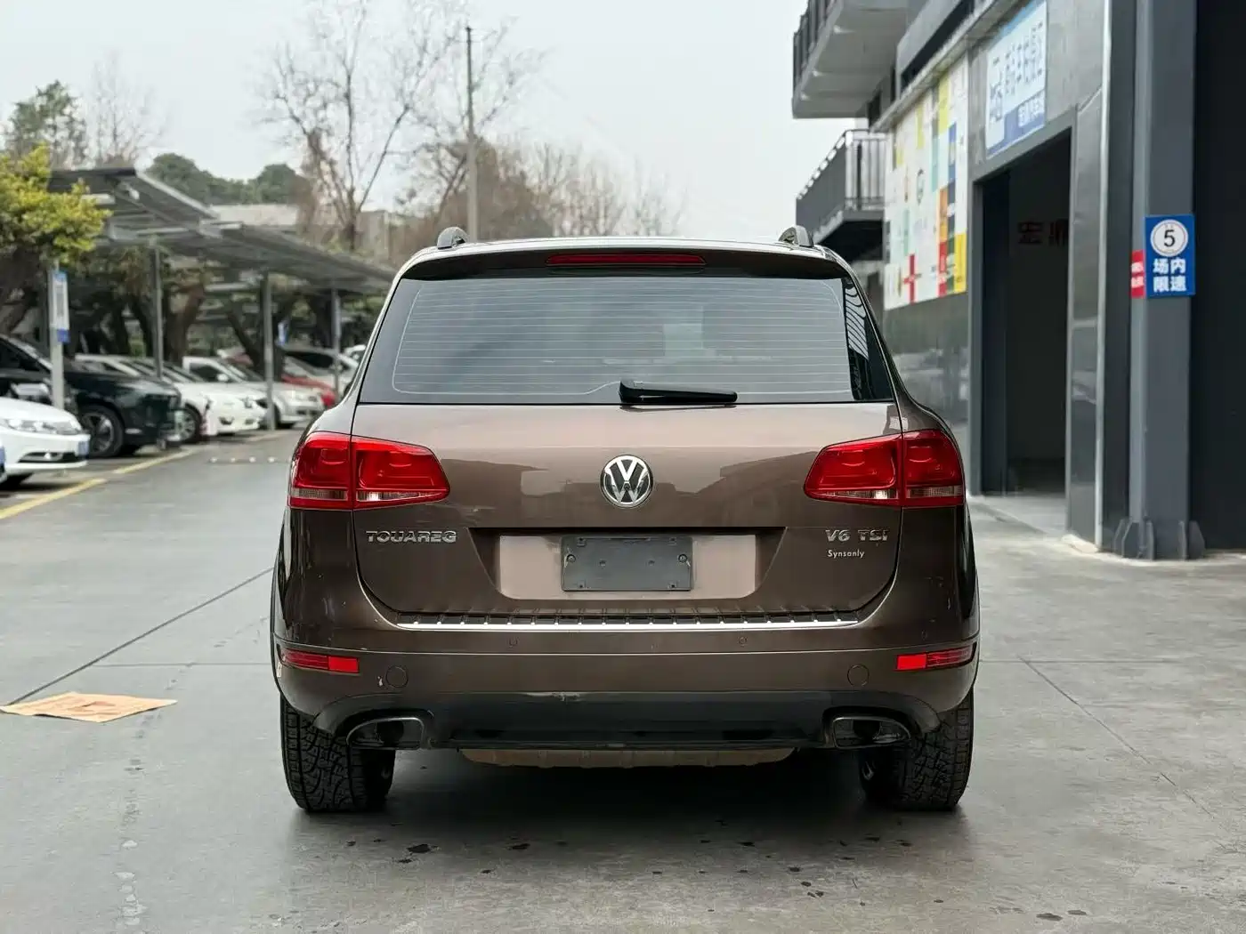 Volkswagen Touareg 2011 3.0TSI Standard фото 8