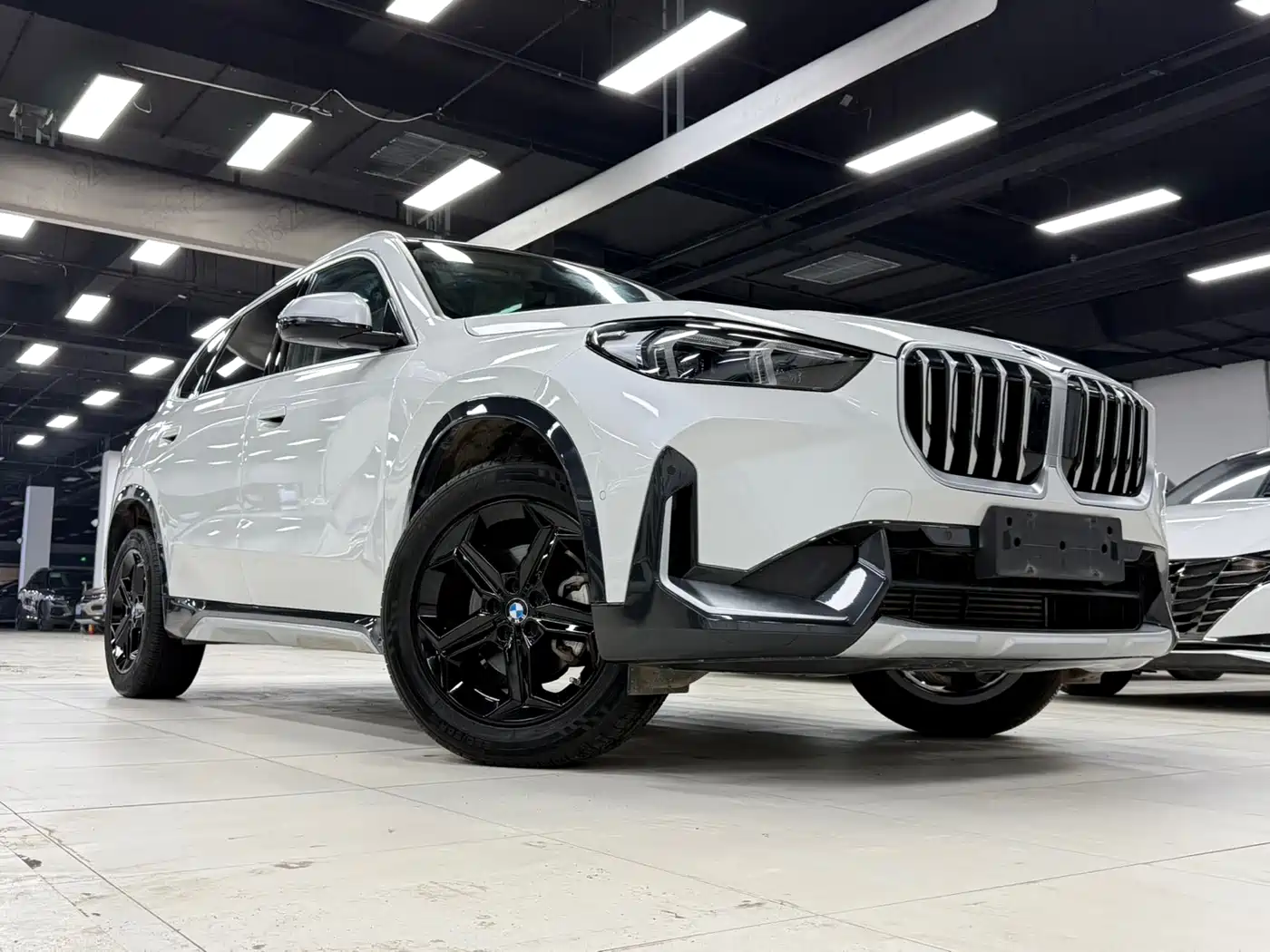 BMW X1 2023 sDrive20Li X Design Package фото 2