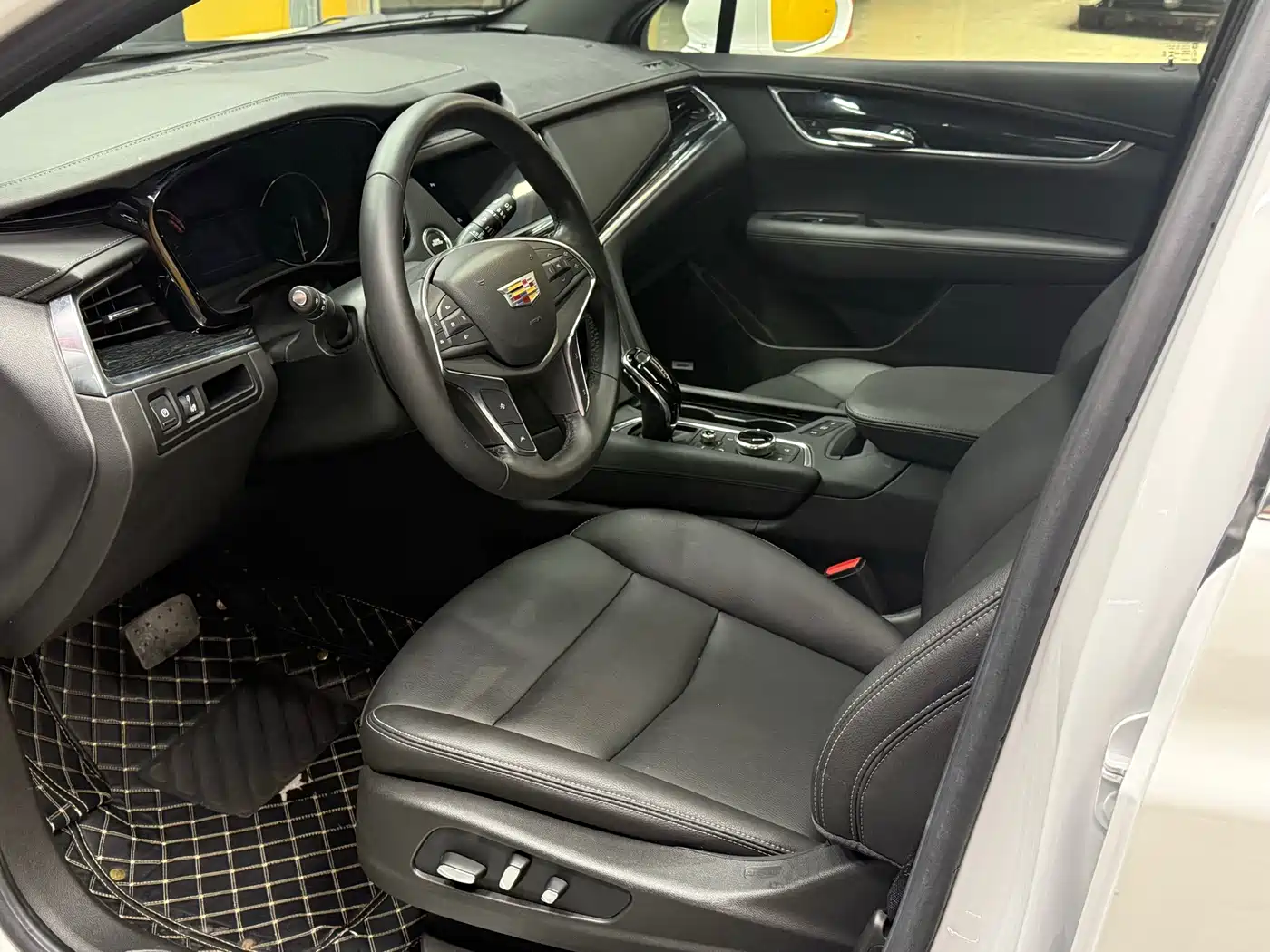 Cadillac XT5 2023 2021 2.0T 2WD Luxury Edition