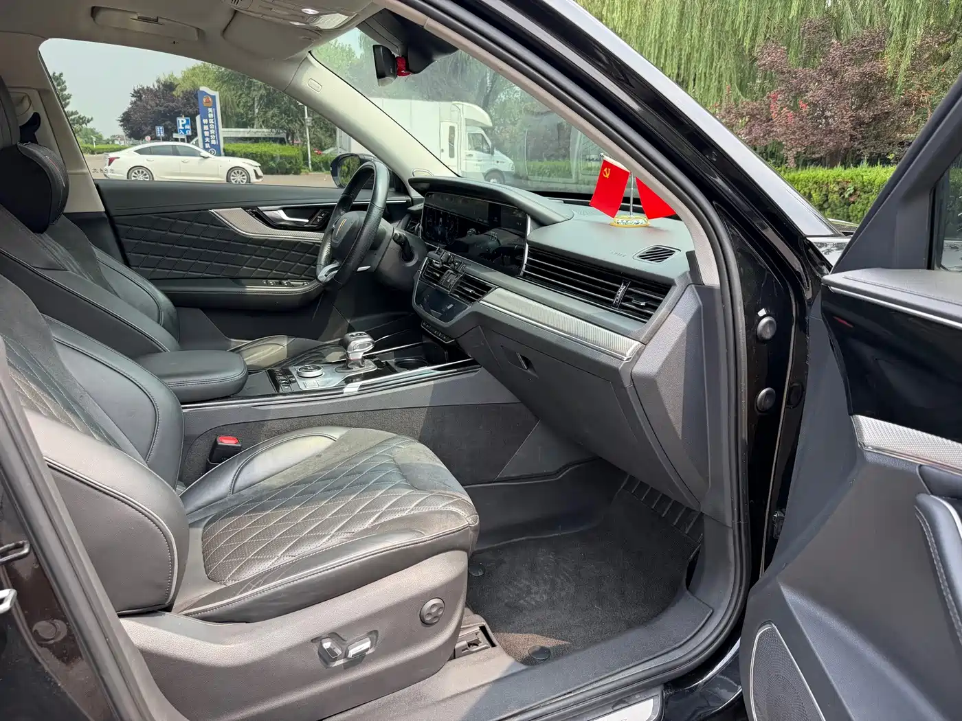 Hongqi HS5 2020 2019 2.0T Smart Connect Enjoy 4WD Edition