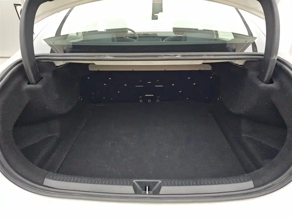 Mercedes-Benz A-Class 2021 Facelift A 180 L Sport Sedan фото 2
