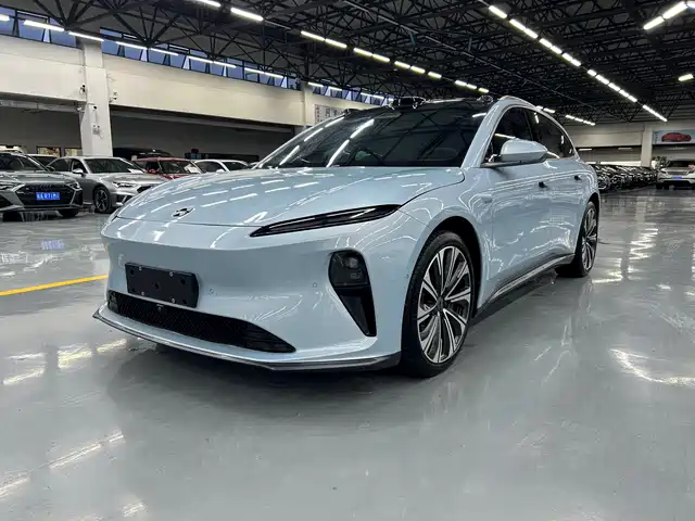 NIO NIO ET5T 2024 75kWh Touring