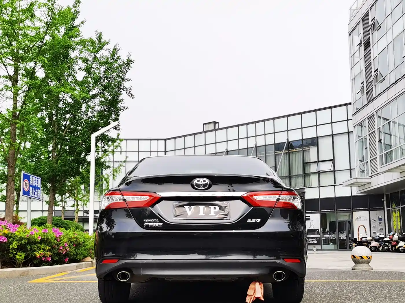 Toyota Camry 2018 2.5G Luxury Edition фото 7