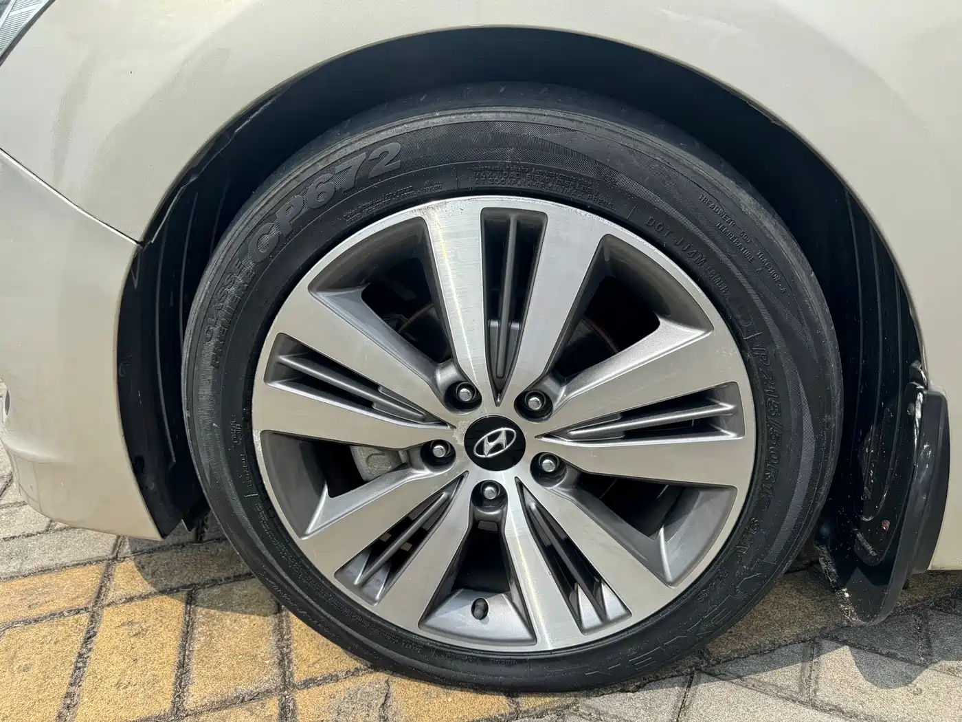 HYUNDAI NAME PICTURE