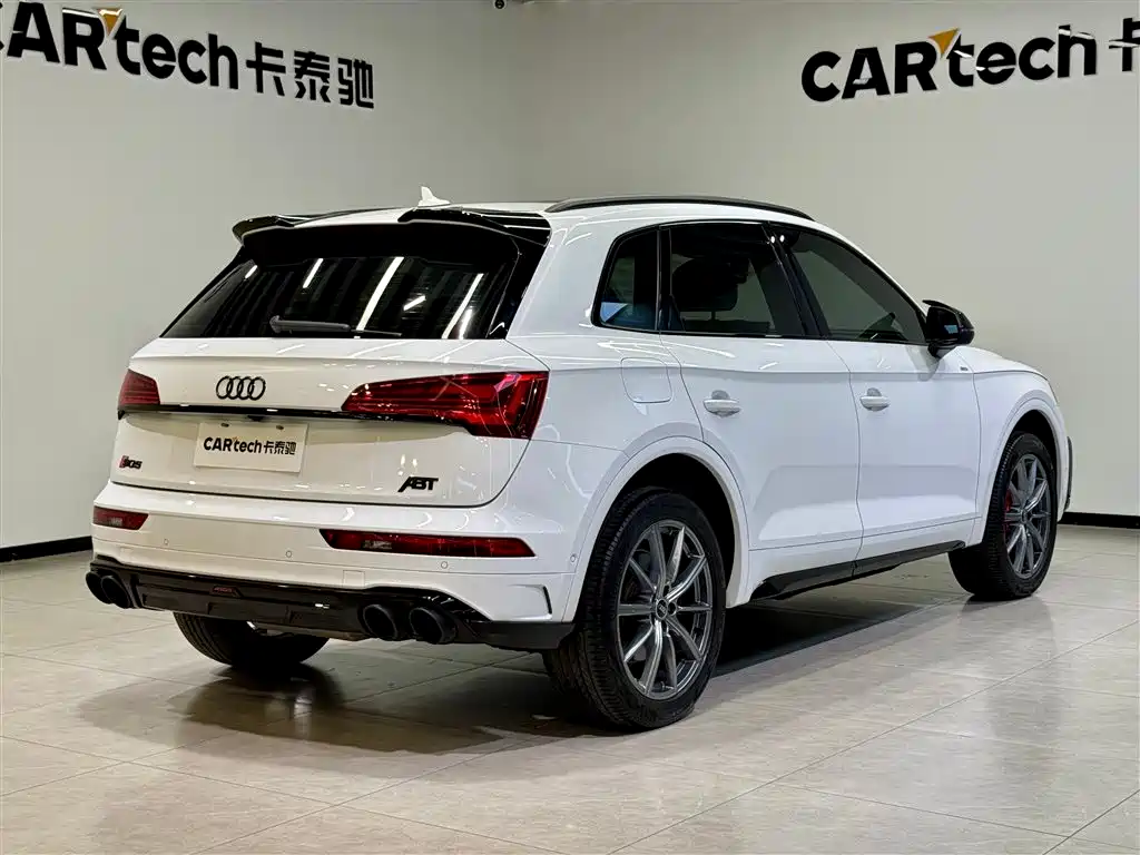 Audi Q5L 2022 45T Premium Dynamic фото 4
