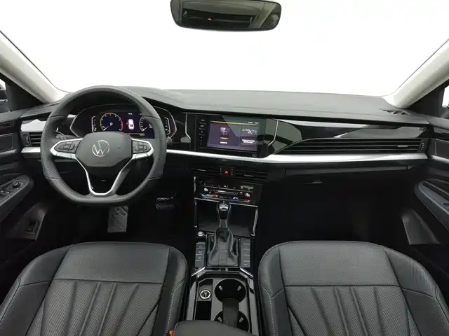 Volkswagen Passat 2025 Outstanding 380TSI Dragon Soaring Edition — фото 5