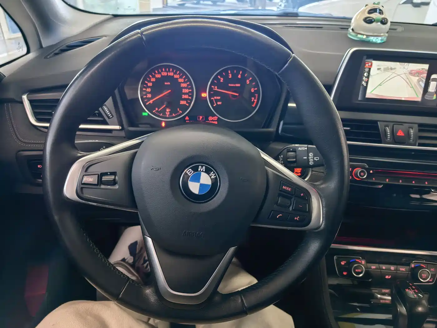 BMW 2 Series Tourer (Import) 2015 218i Sport Design Package фото 9
