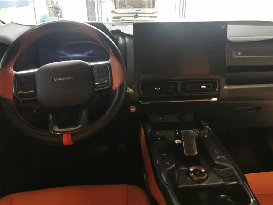 Haval Meng Long NEV 2024 Hi4 102 Pro фото 12
